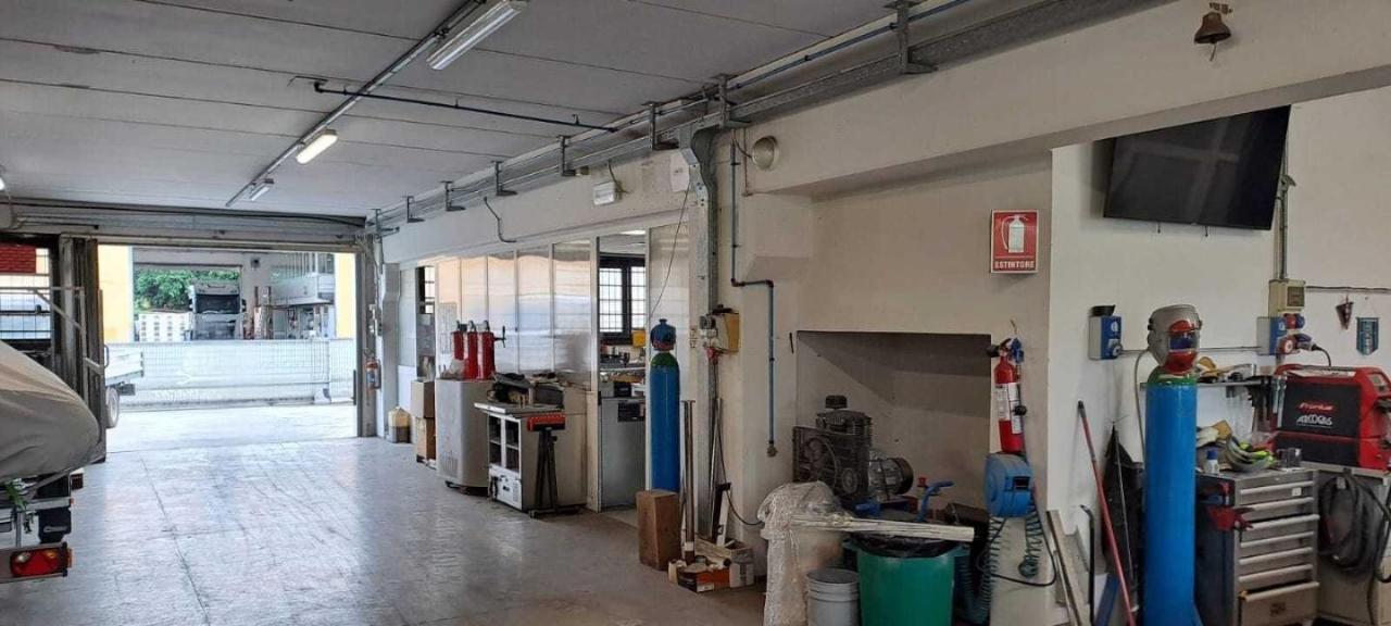 Capannone in , Viareggio, {3} - Foto 2
