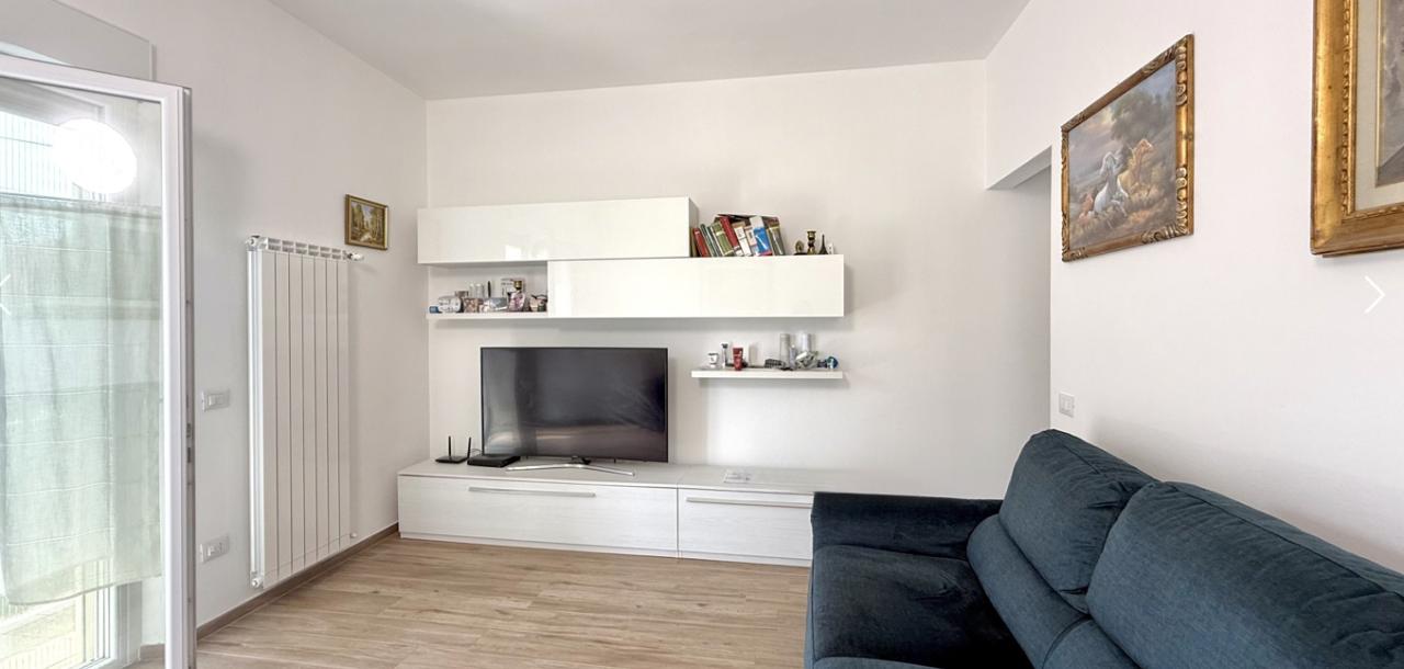 casa indipendente in vendita a Camaiore in zona Lido di Camaiore