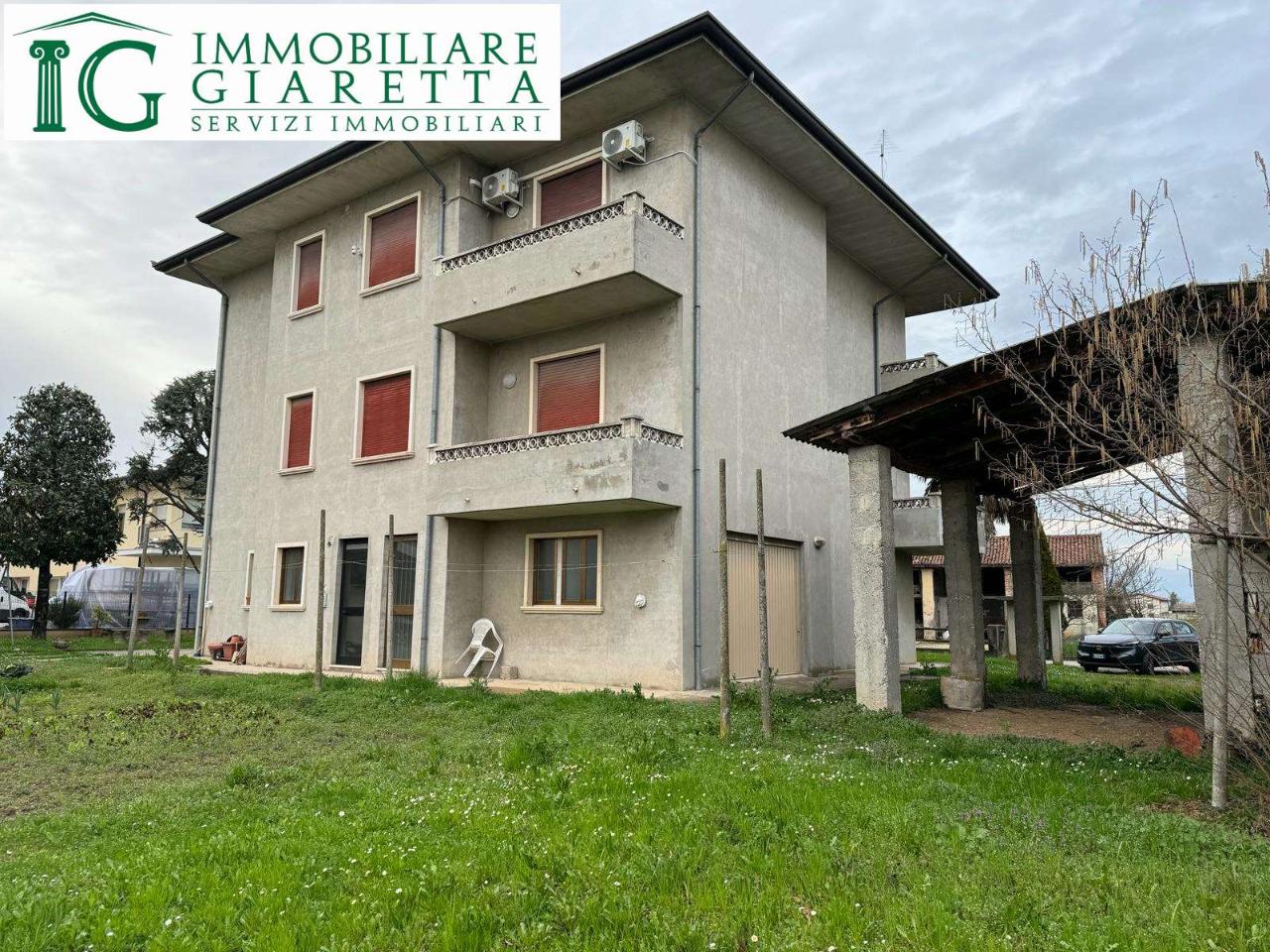 Villa bifamiliare in vendita a Bolzano Vicentino