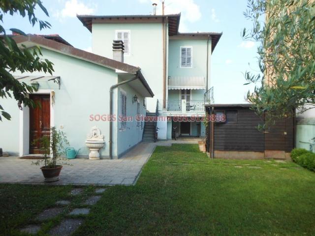 Villa in Via G.Puccini, Montevarchi - Foto 1