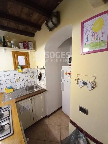 2-room flat in Via Garibaldi, Rufina - Photo 1