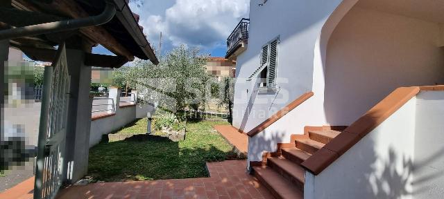 Villa in Via Mascagni 9, Castelfranco Piandiscò - Foto 1