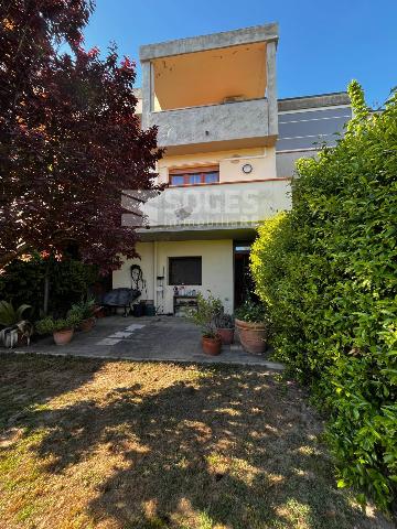 Terraced house in Via della Costituzione, Cavriglia - Photo 1