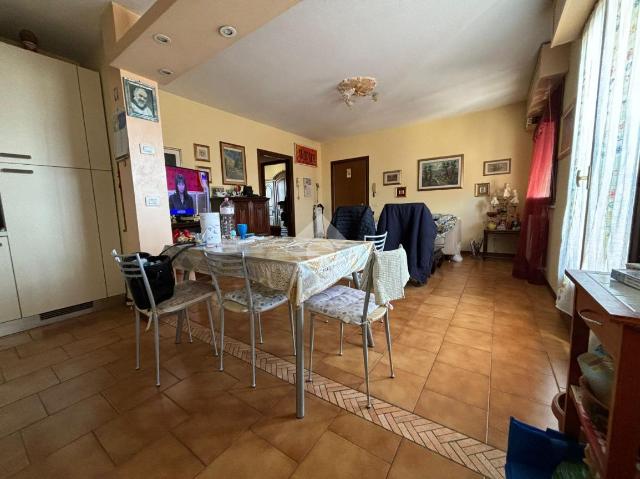 Vierzimmerwohnung in Via Ghiarettolo 37, Sarzana - Foto 1