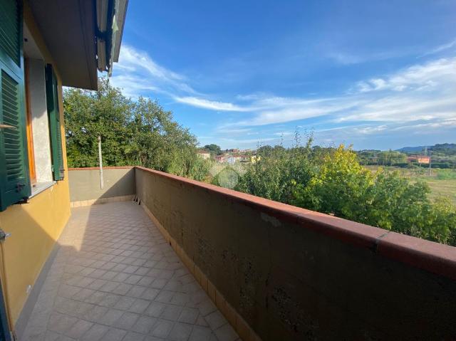 3-room flat in Via Interna di Nave 57, Sarzana - Photo 1