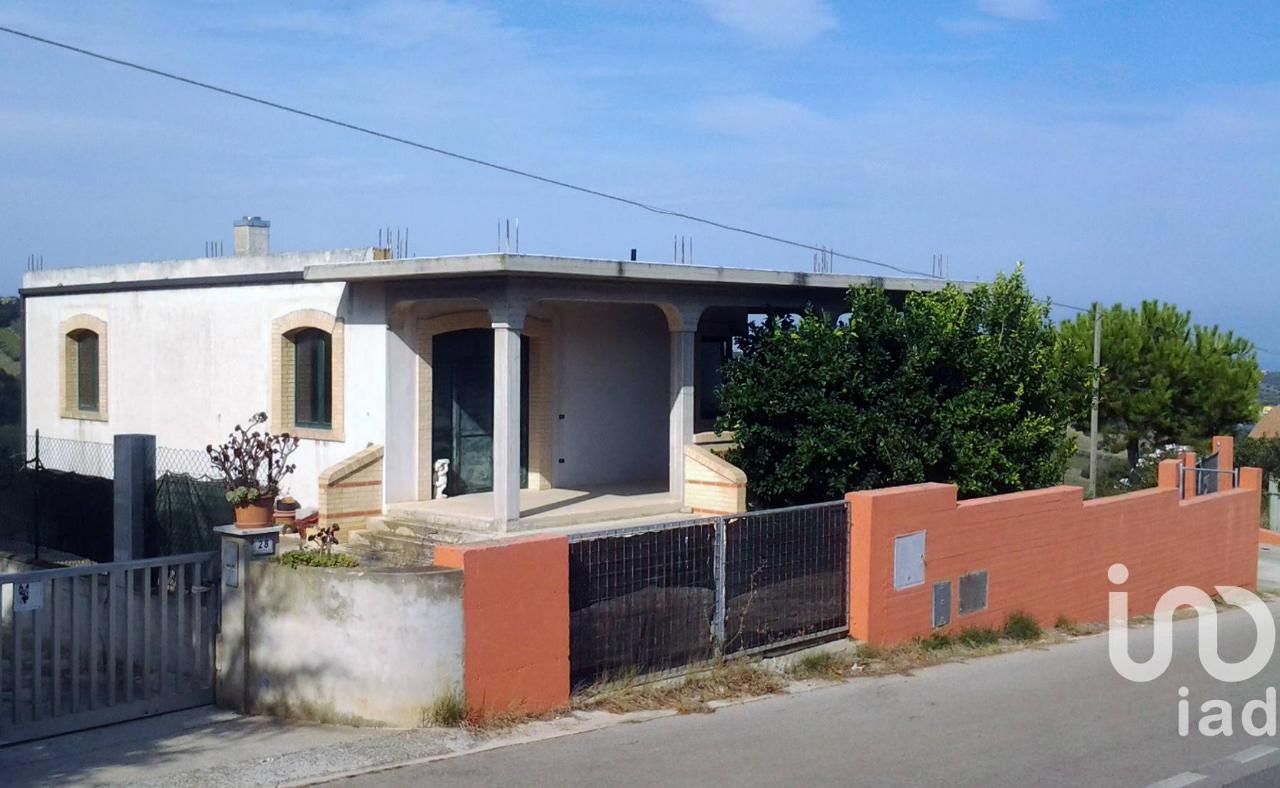Villa in vendita a Mosciano Sant'Angelo