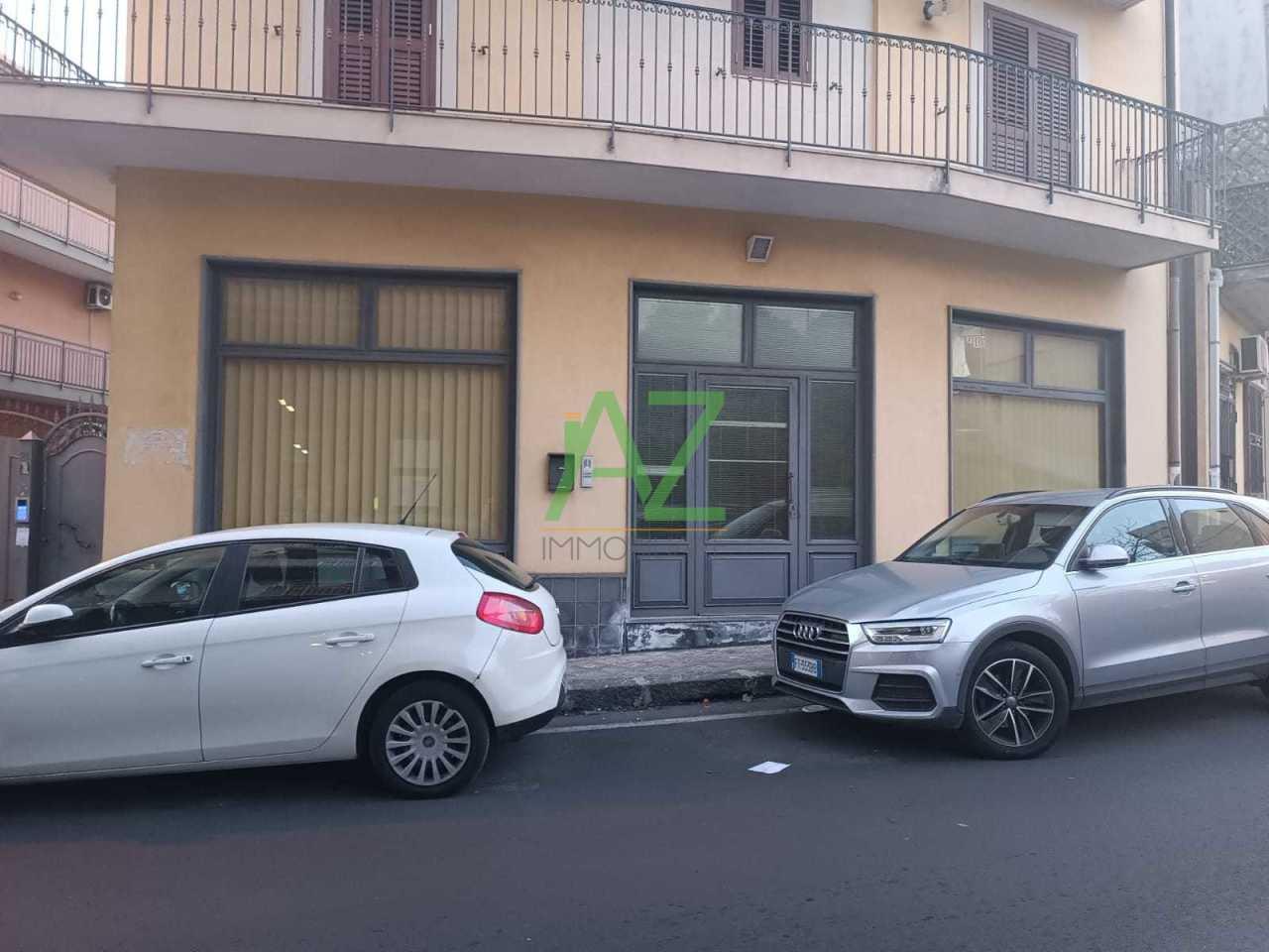 Palazzina commerciale in affitto a Misterbianco