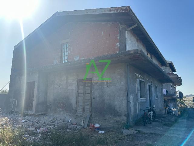 Detached house in {3}, Via Caduti di Cefalonia 10 - Photo 1