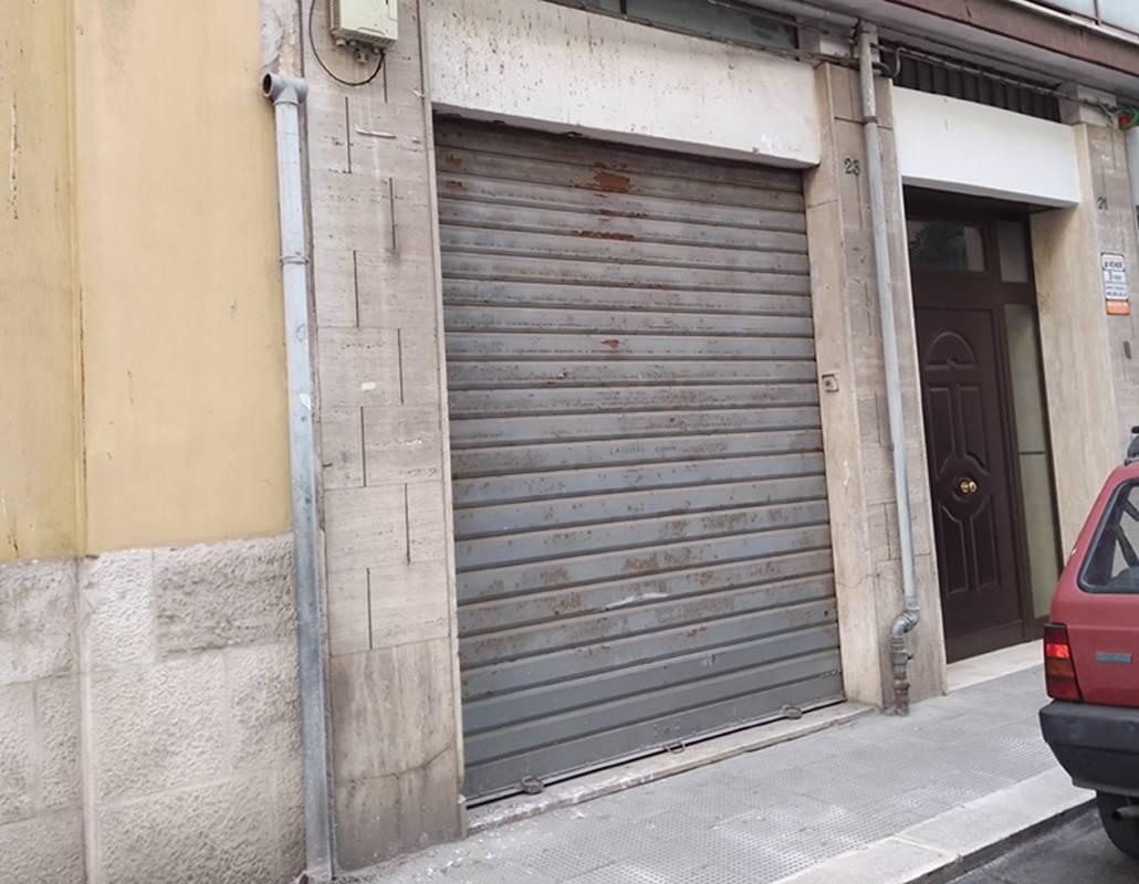 Negozio in , Bari, {3} - Foto 2