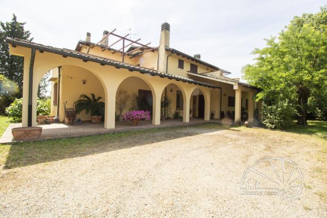 Mansion, Carmignano - Photo 1