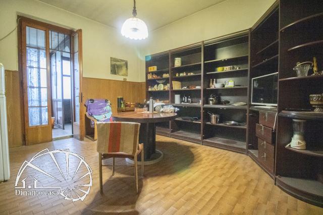 4-room flat, Prato - Photo 1