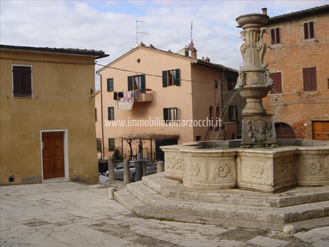 3-room flat in Piazza del Grano 5, Asciano - Photo 1