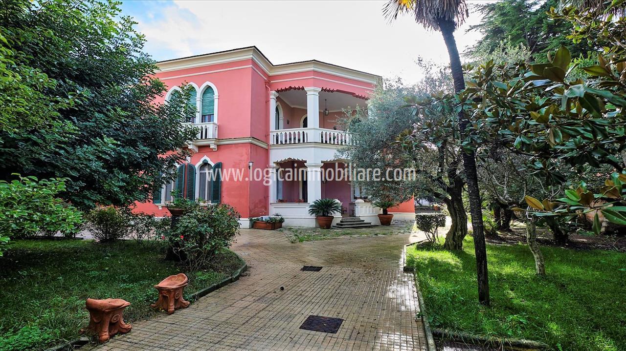 Villa in vendita a Latiano