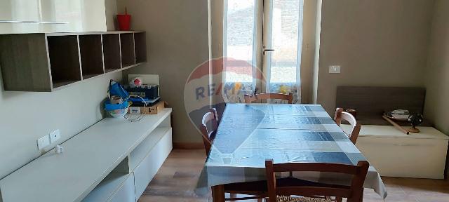 4-room flat in {3}, - Photo 1