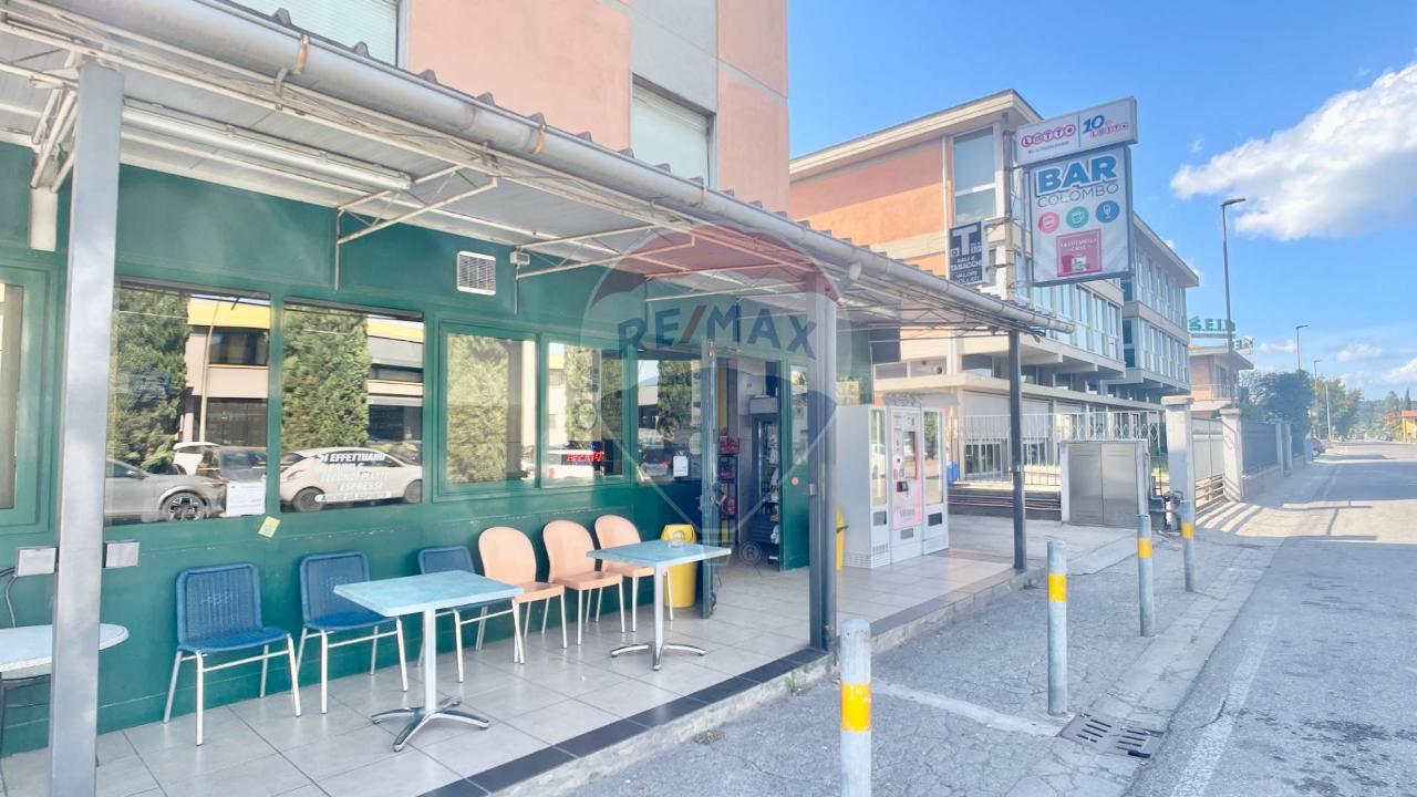 Bar in vendita a Santa Croce Sull'Arno
