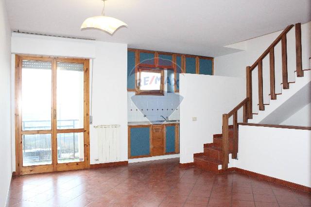 4-room flat in Via Aldo Moro 48, Montespertoli - Photo 1