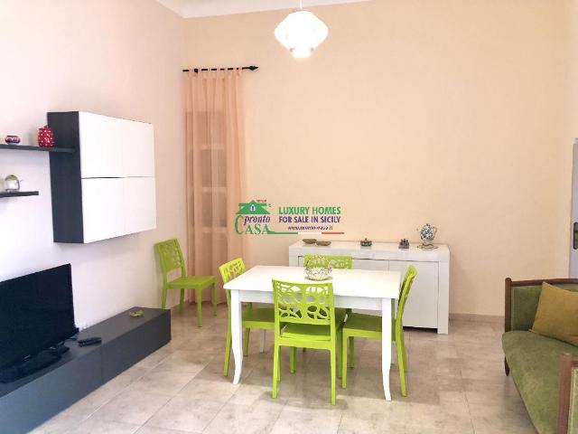 4-room flat in {3}, - Photo 1