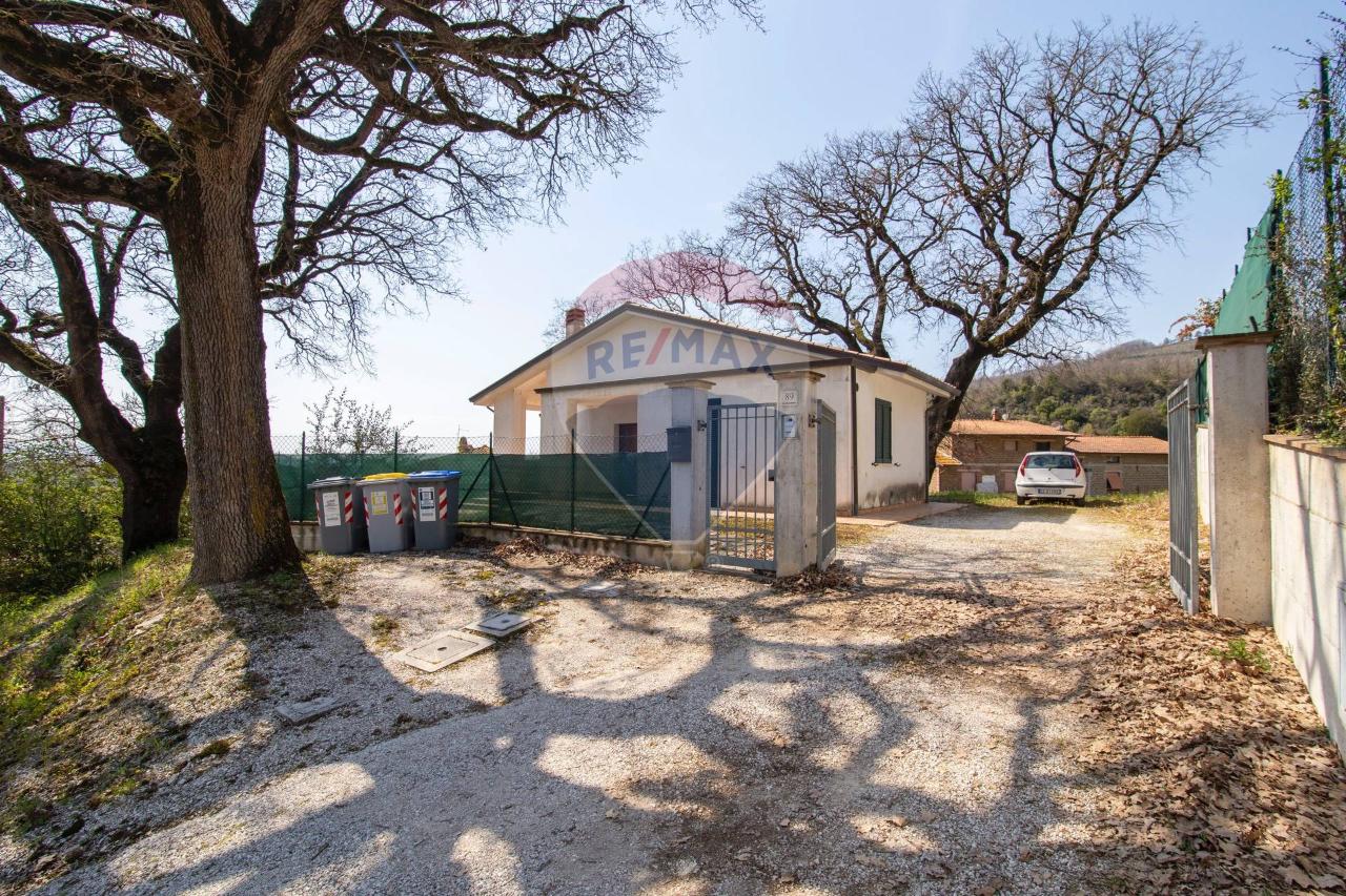 Casa indipendente in vendita a Perugia