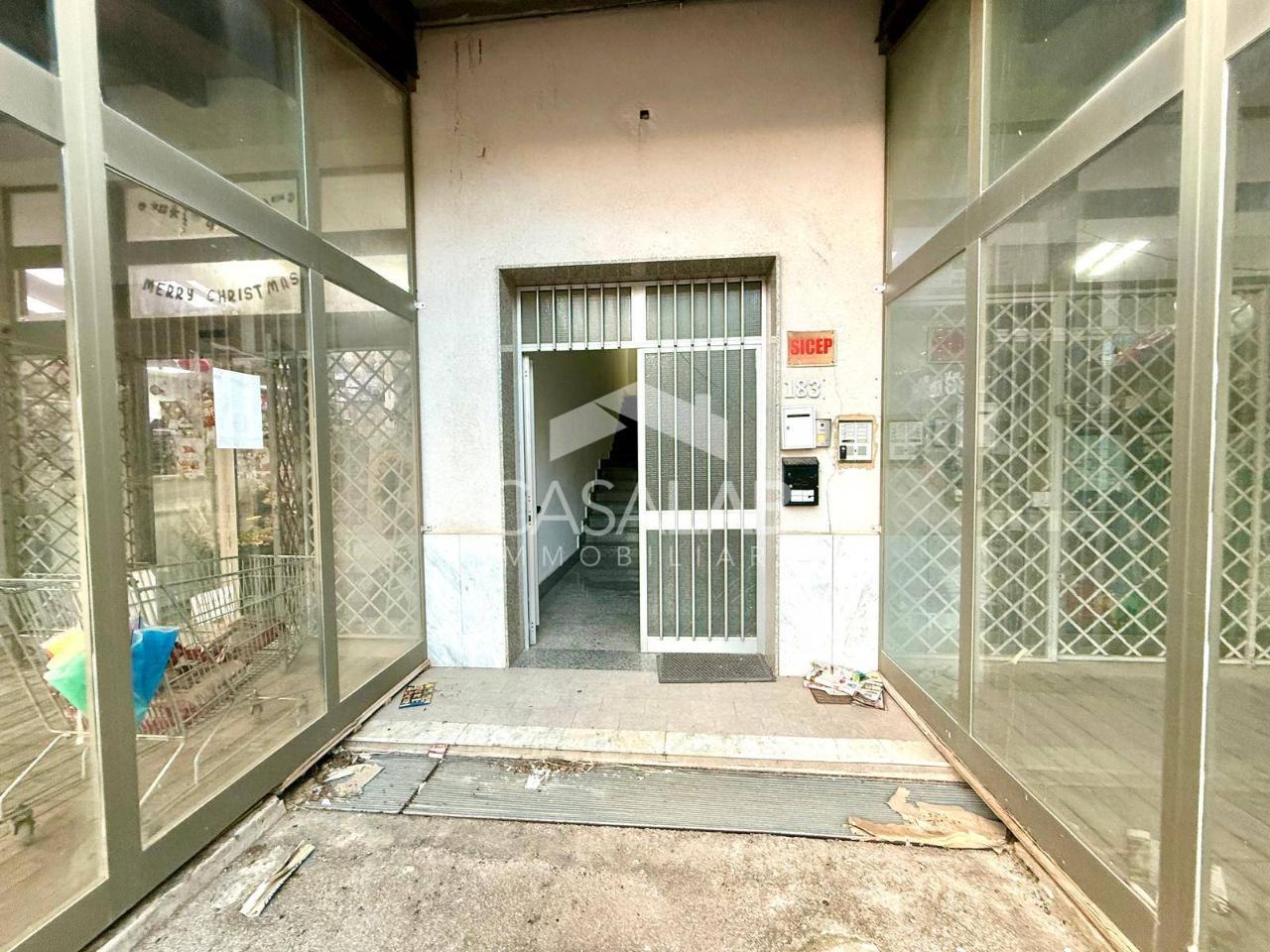 Esercizio commerciale in Strada Statale 113 183, Carini, {3} - Foto 1