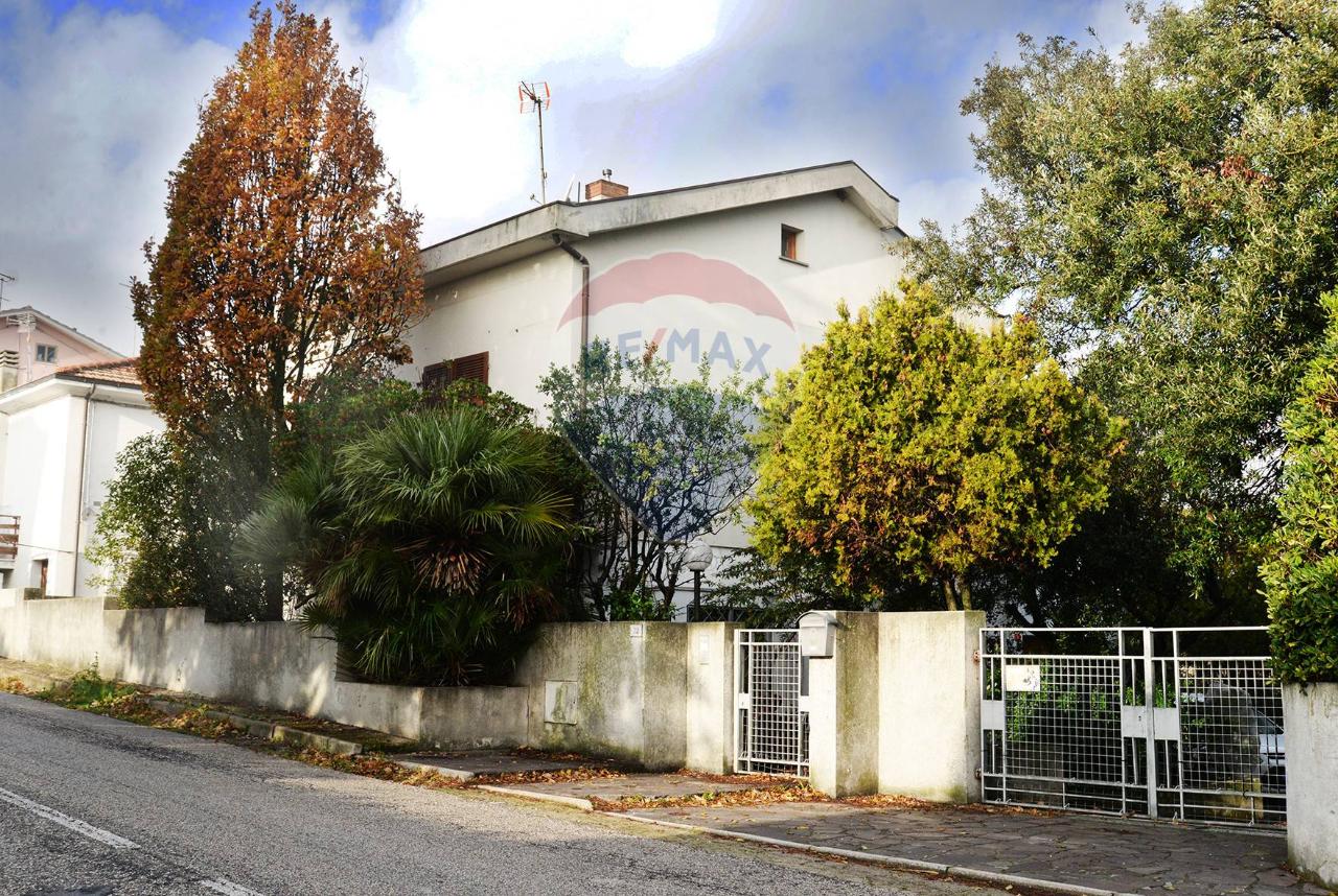 Casa indipendente in vendita a San Costanzo