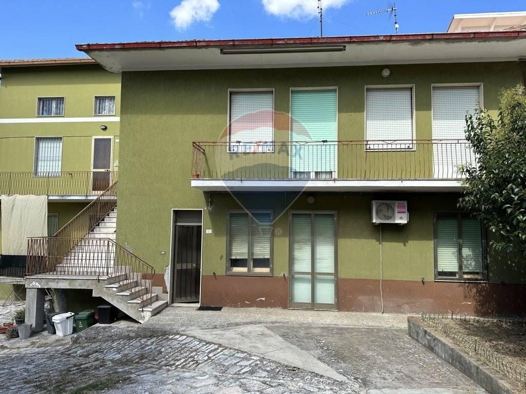 Appartamento in vendita a Terre Roveresche