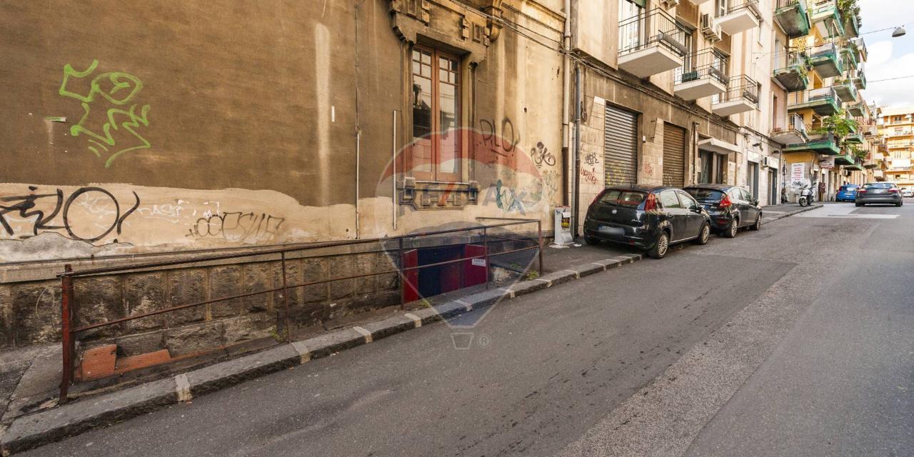 Negozio in Via Enna 1, Catania - Foto 1