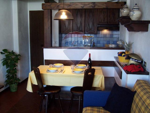 One-room flat in Via La Gleisia, Sestriere - Photo 1