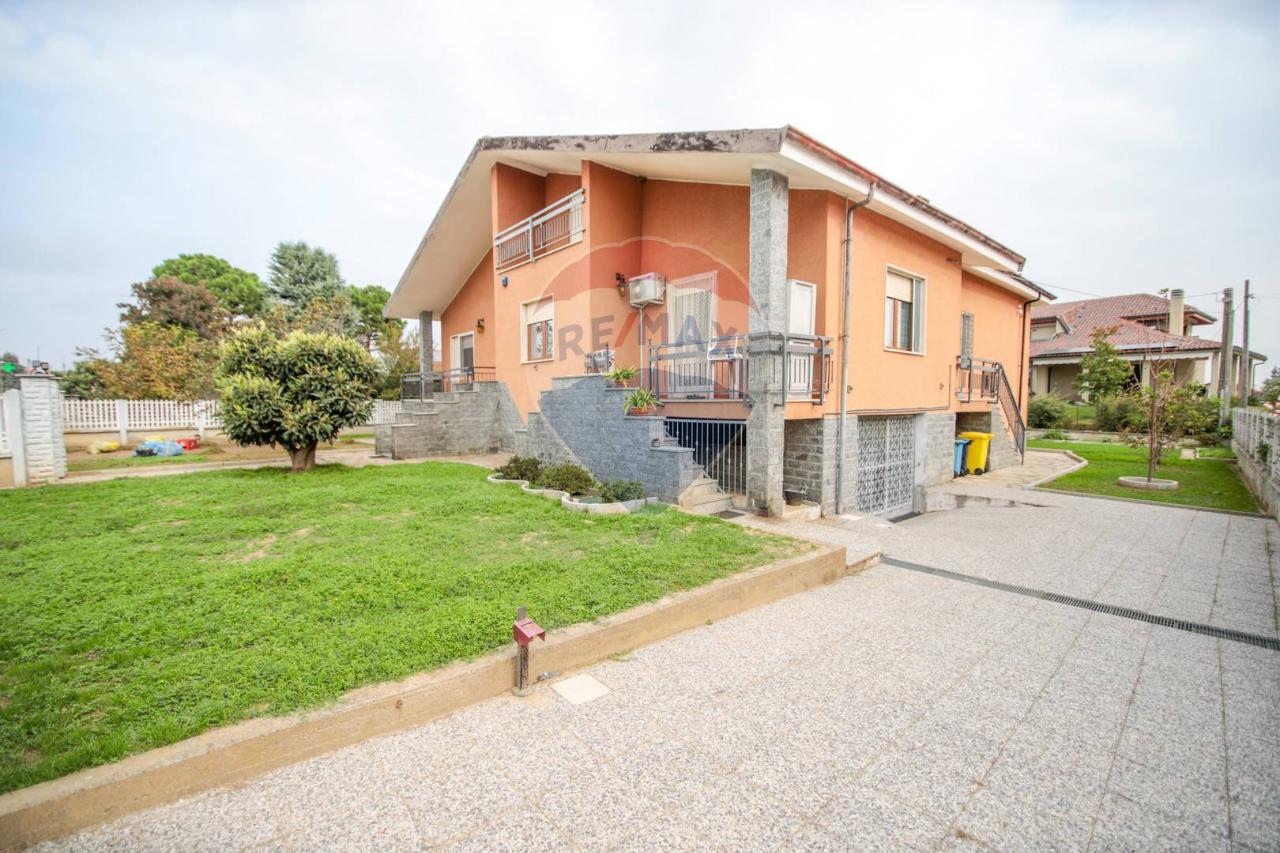 Villa in vendita a Bosconero