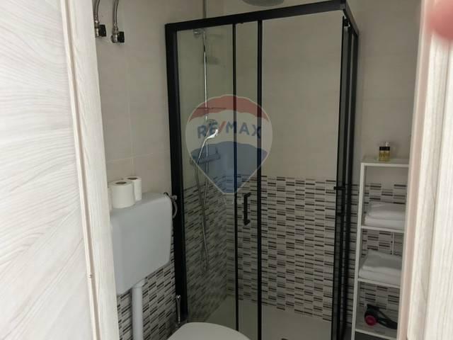 Esercizio commerciale in Corso Regina Margherita 119, Torino, {3} - Foto 2