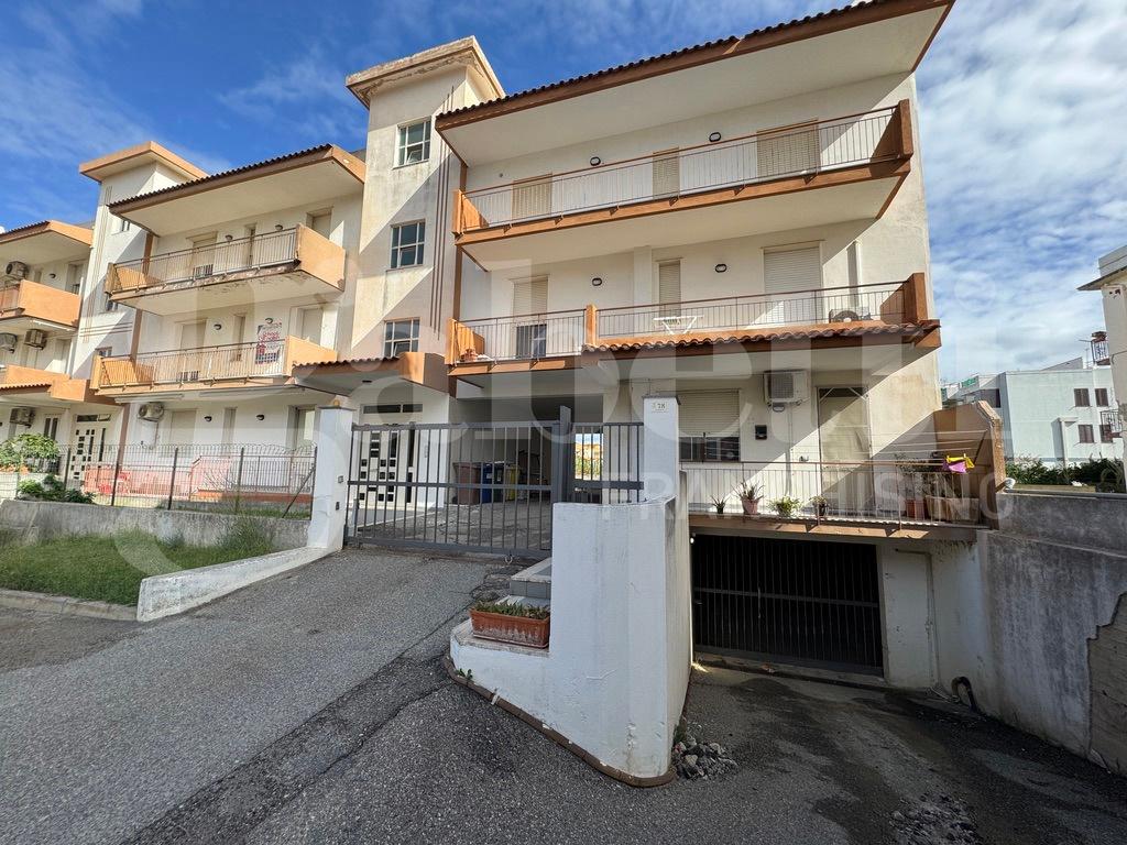 Magazzino in Via Calamaro Snc, Villafranca Tirrena, {3} - Foto 2