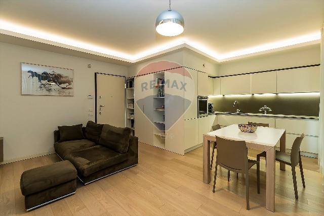 Dreizimmerwohnung in Via Cardinale Riboldi 90, Paderno Dugnano - Foto 1