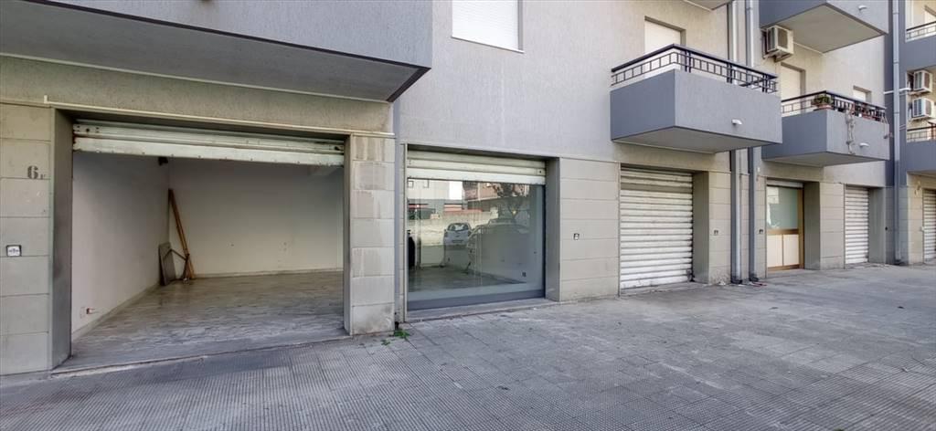 Negozio in Via Siracusa, Reggio di Calabria - Foto 1