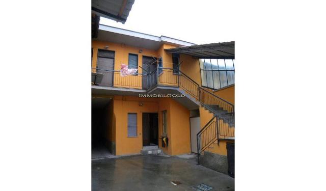 Country house or cottage in Piazza 5 Giornate, Abbiategrasso - Photo 1