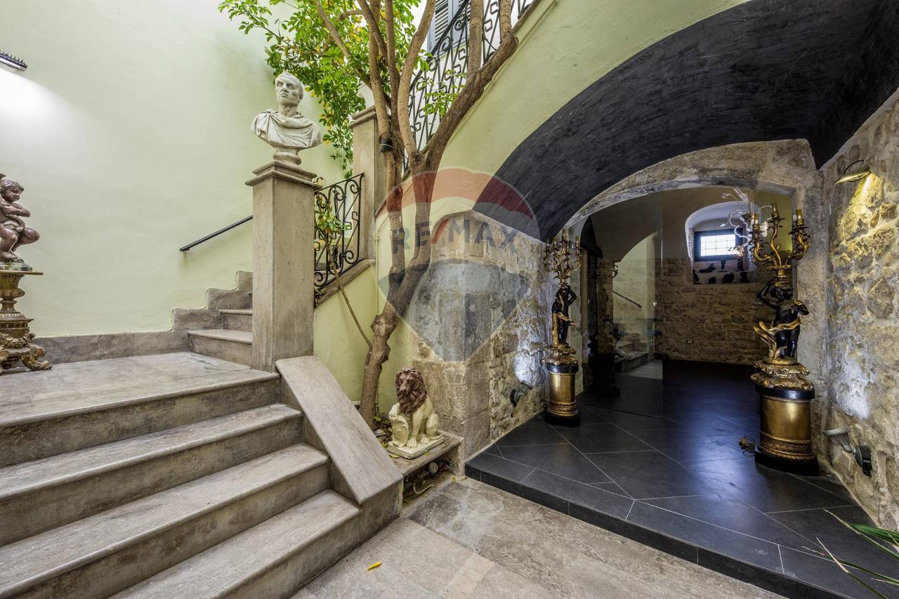 Casa indipendente in vendita a Monterosso Almo
