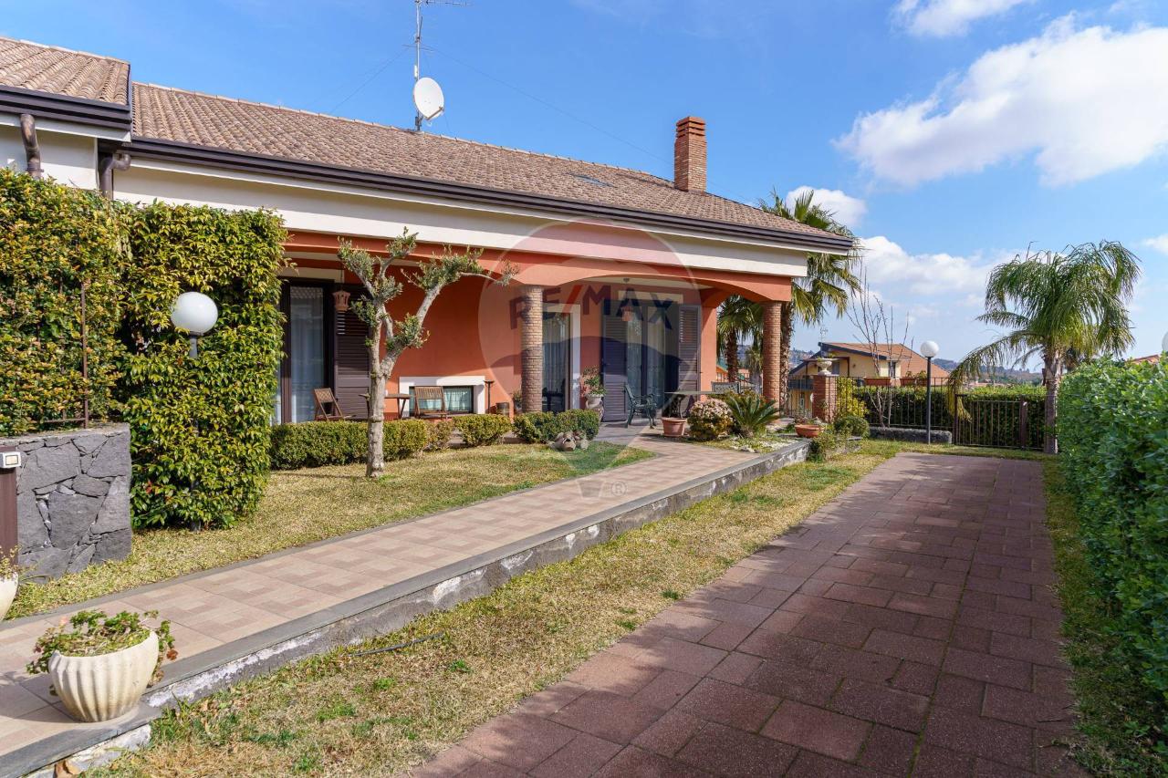 Villa in vendita a Tremestieri Etneo