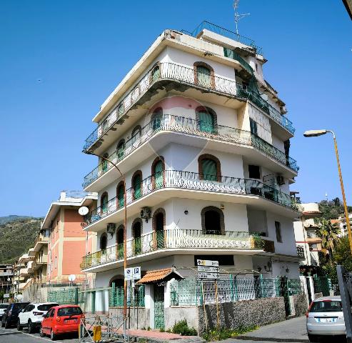 Dreizimmerwohnung in Via Marsala 8, Giardini-Naxos - Foto 1