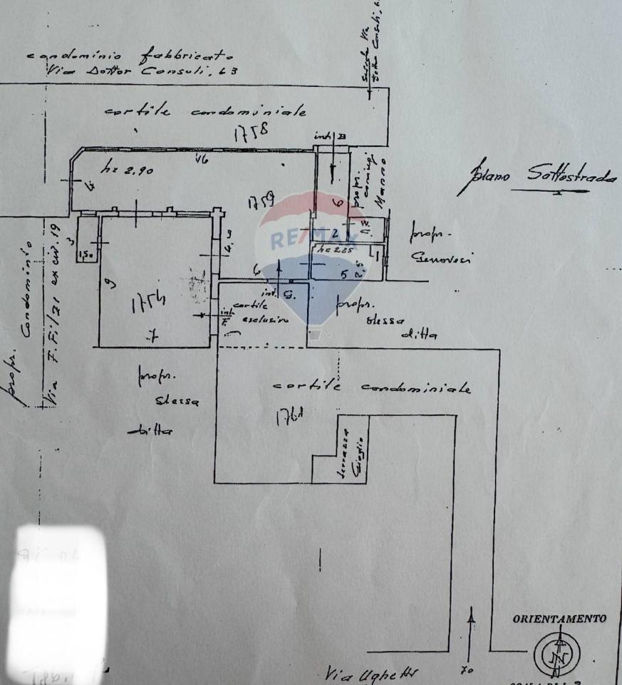 Negozio in Via Ughetti 70, Catania, {3} - Planimetria 1