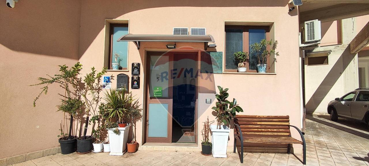 Ufficio in Via Giacomo Vaccaro 13, Caltagirone, {3} - Foto 1