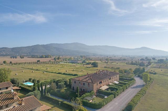 Country house or cottage, Cortona - Photo 1