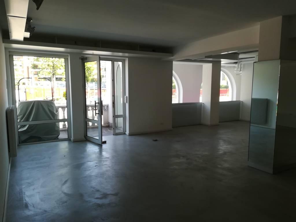 Negozio in , Bolzano - Foto 1