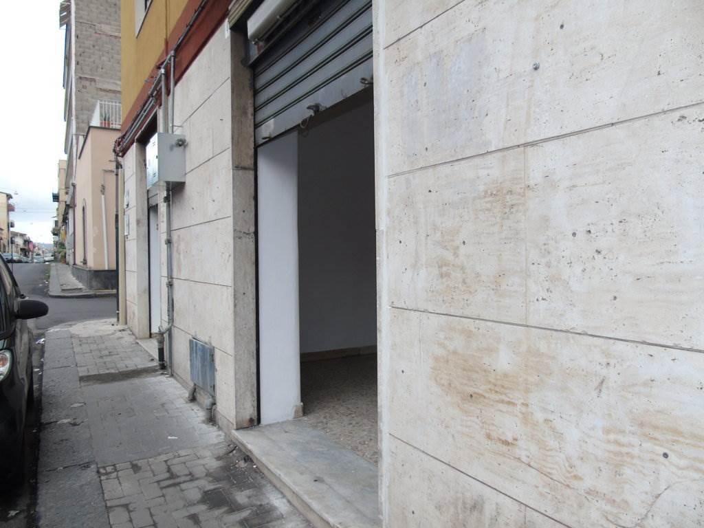 Negozio in Via Macaluso, Catania, {3} - Foto 1