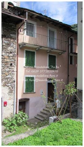 Detached house in {3}, Piazza della Repubblica 4 - Photo 1