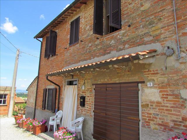 Semi-detached house, Castiglione del Lago - Photo 1