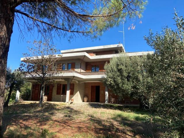 Villa in Via Bruno Buozzi 69, Castiglione del Lago - Foto 1