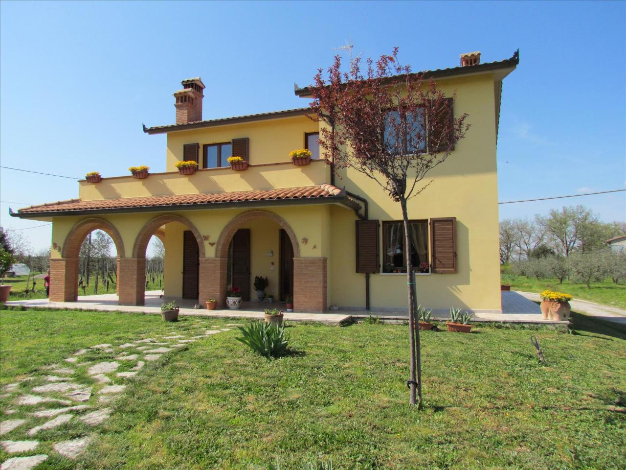 Villa in vendita a Castiglione Del Lago