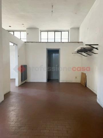 Warehouse in {3}, Corso Rosselli 64 - Photo 1