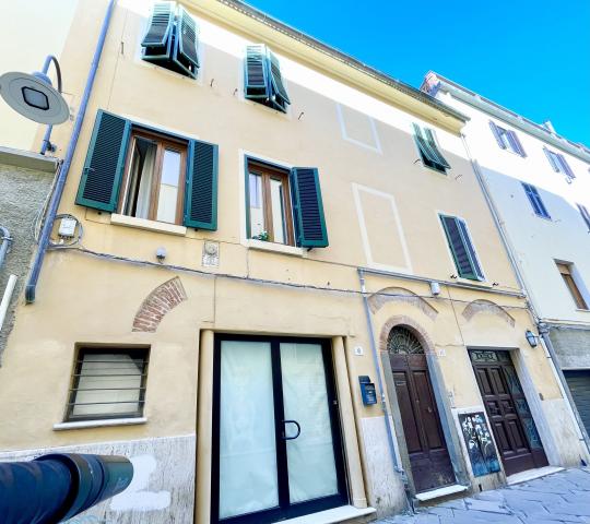 Apartament in {3}, Via Montanara - Photo 1