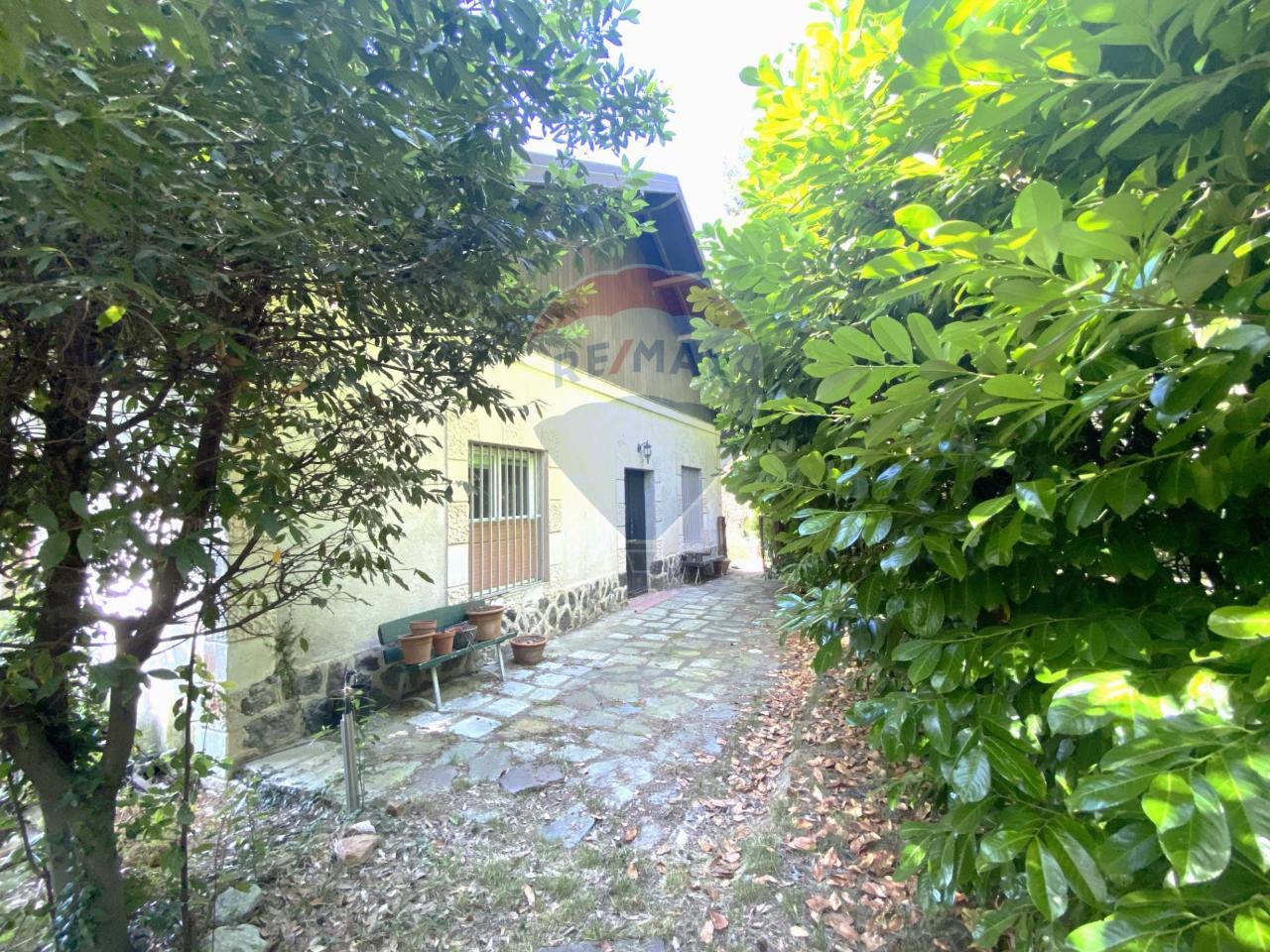 Villa in vendita a Varese