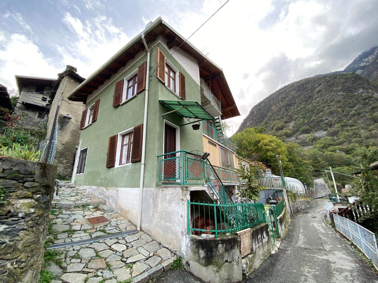 Casa indipendente in vendita a Champdepraz