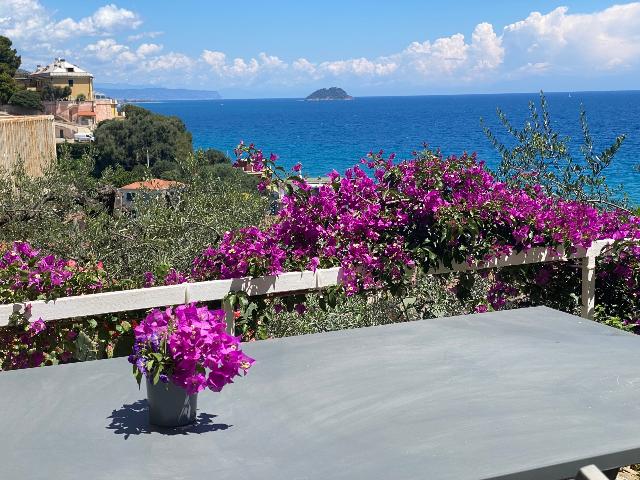 3-room flat in Via Andrea Doria 72, Laigueglia - Photo 1